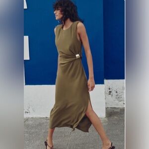 Zara Olive Green Shoulder Pad Midi Dress – Size Small – Ref. 3897/162